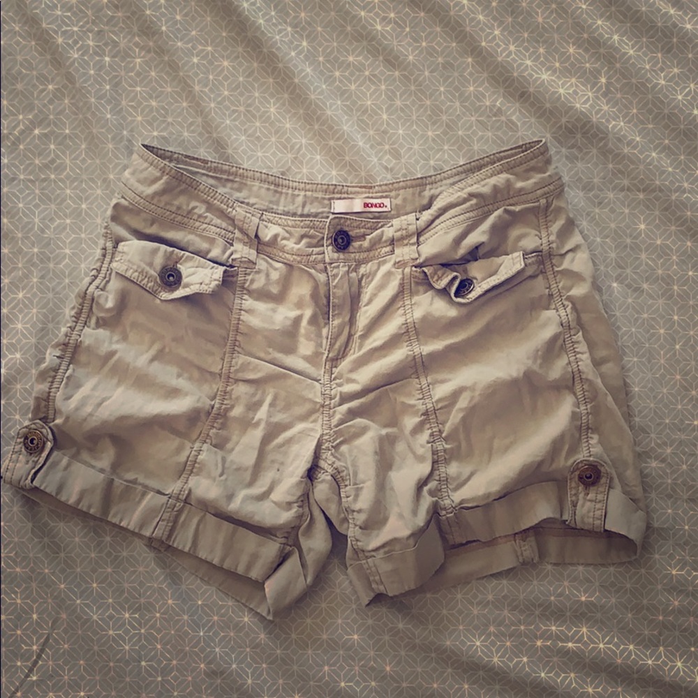 Khaki shorts